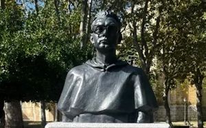 busto padre gago