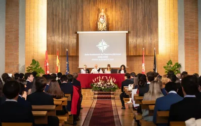clausura aquinas 2026