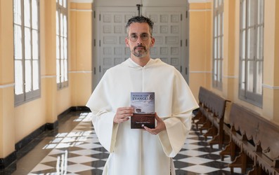 pensar con el evangelio fr angel farina
