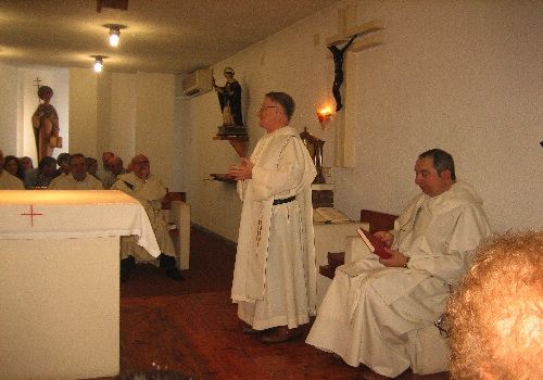 Fray Vicent Grau y fr. Salvador Serralta celebran